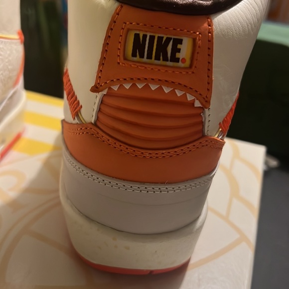 BRAND NEW SPECIAL EDITION MAISON CHATEAU ROUGE RETRO JORDAN 2 NWT - Picture 11 of 17